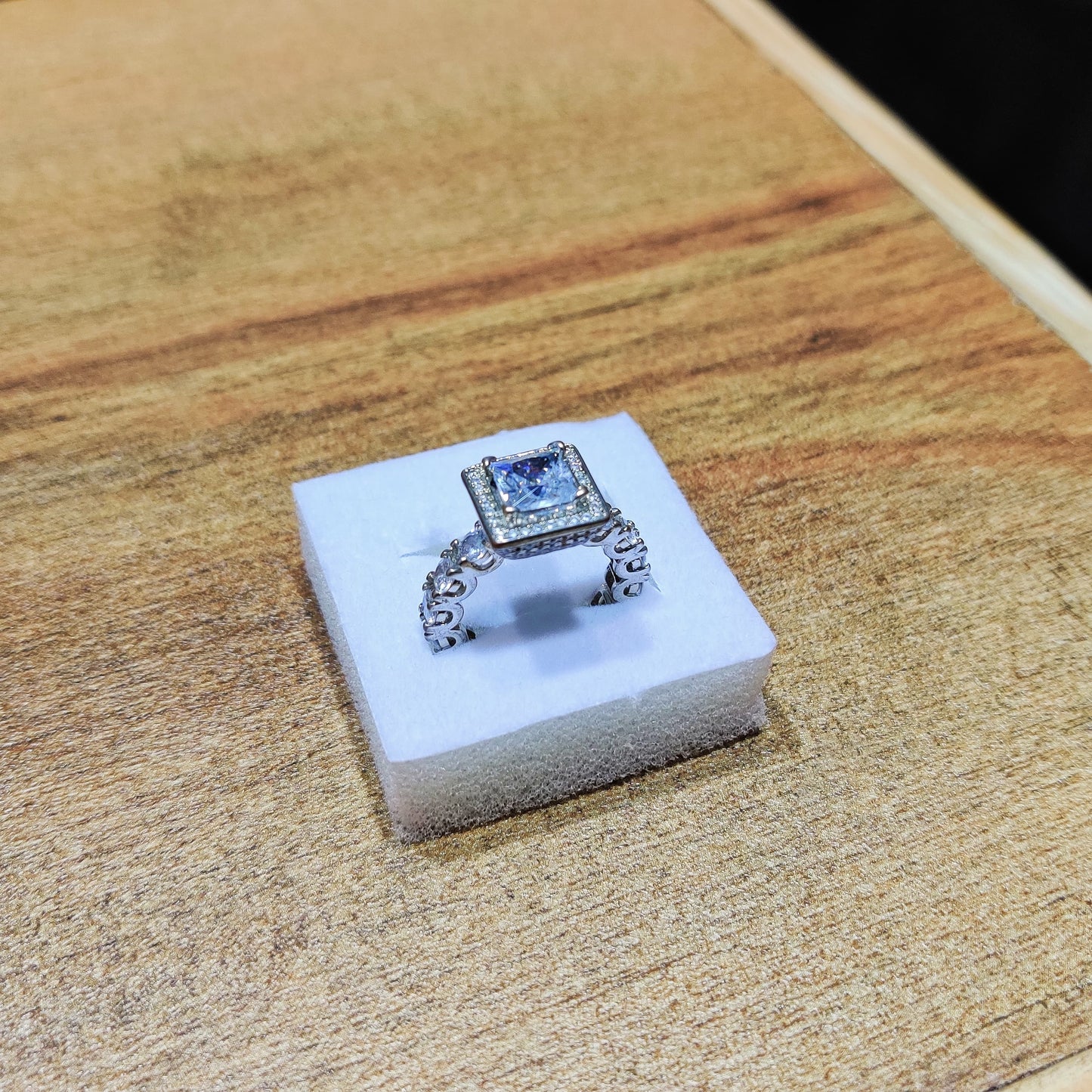 Crystal Zircon Stone Oval Diamond Premium Quality Ring for girl