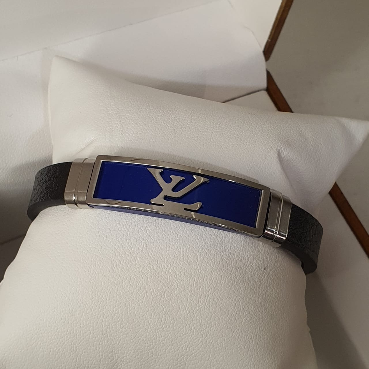 Louis Vuitton Rubber Men's Bracelet
