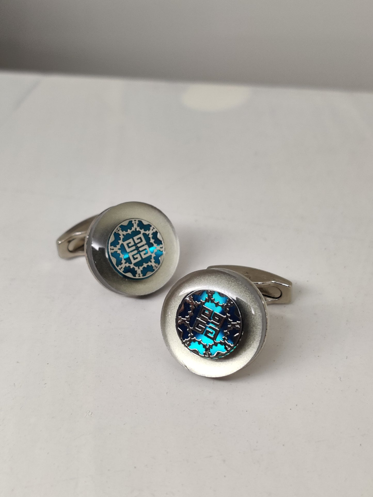Gravity Cufflink
