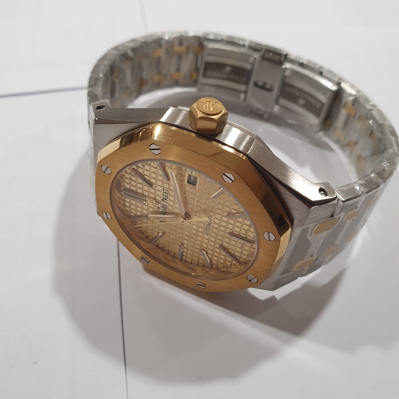 Audemars Piguet Mens Watch GRAP-09