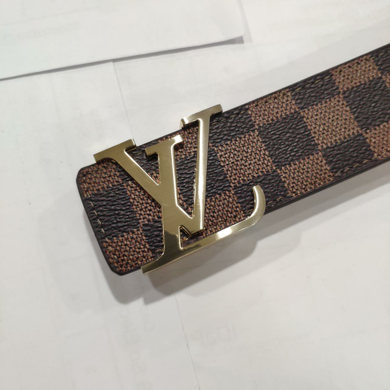 Louis Vuitton Leather Belt GRLV-10