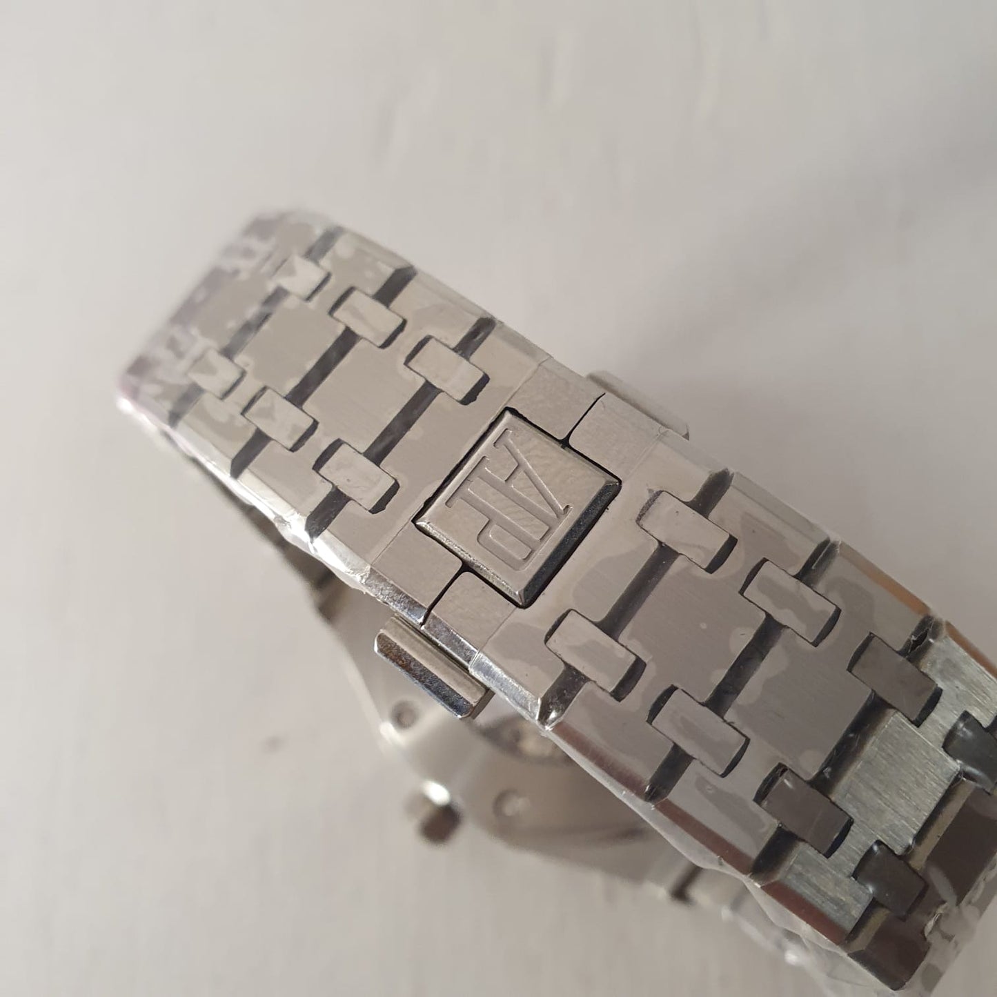 Audemars Piguet Automatic Mens Watch GRAP-03