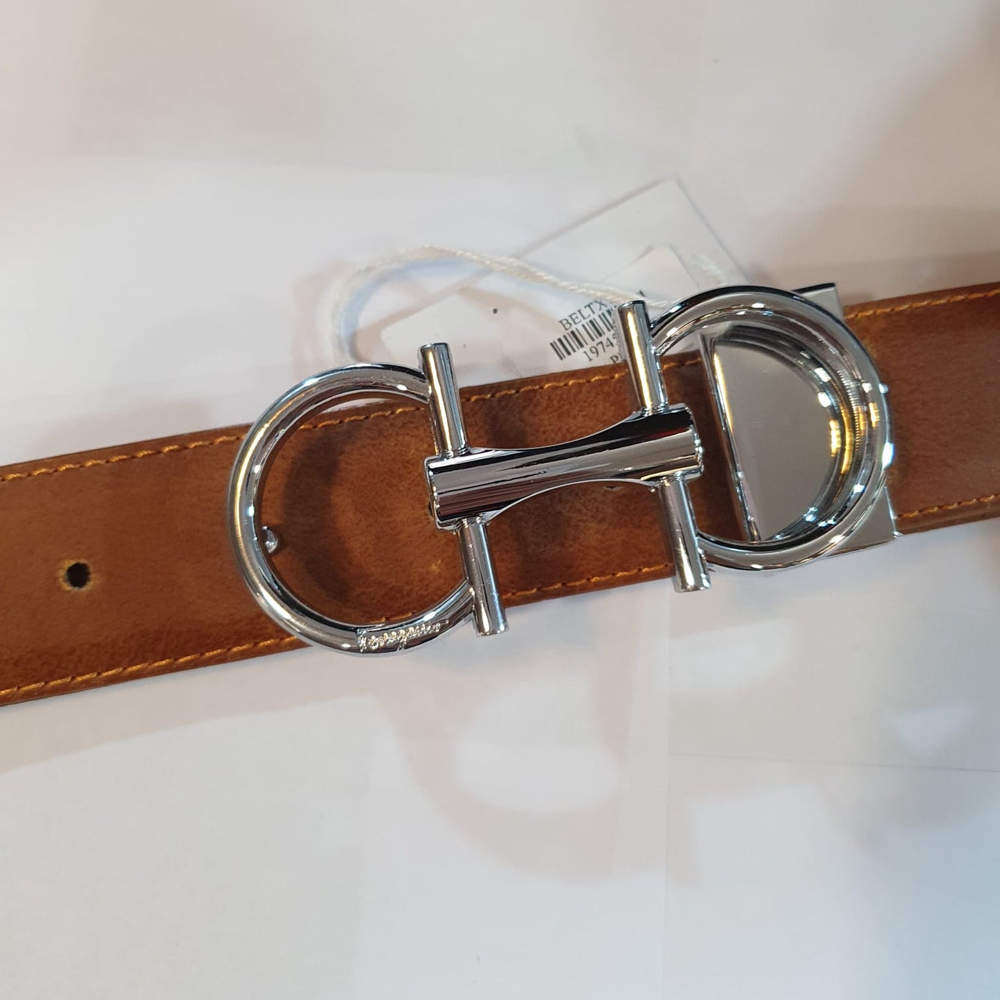 Salvatore Ferragamo Leather Belt GRFR-07