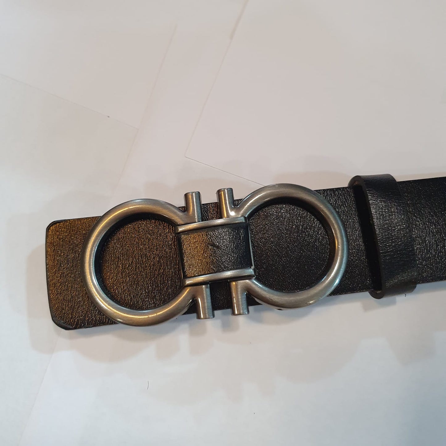 Salvatore Ferragamo Leather Belt GRFR-08