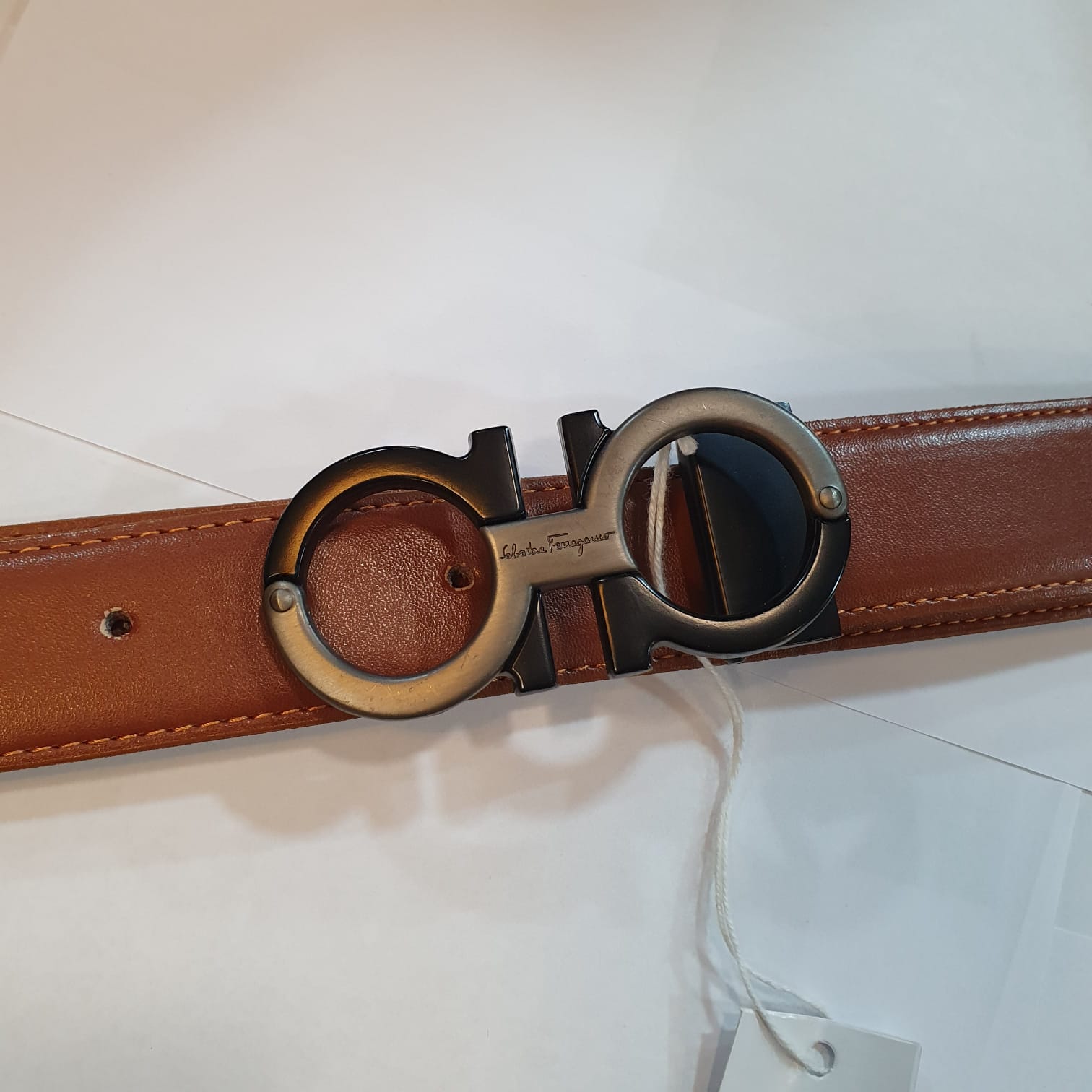 Salvatore Ferragamo Leather Belt GRFR-01