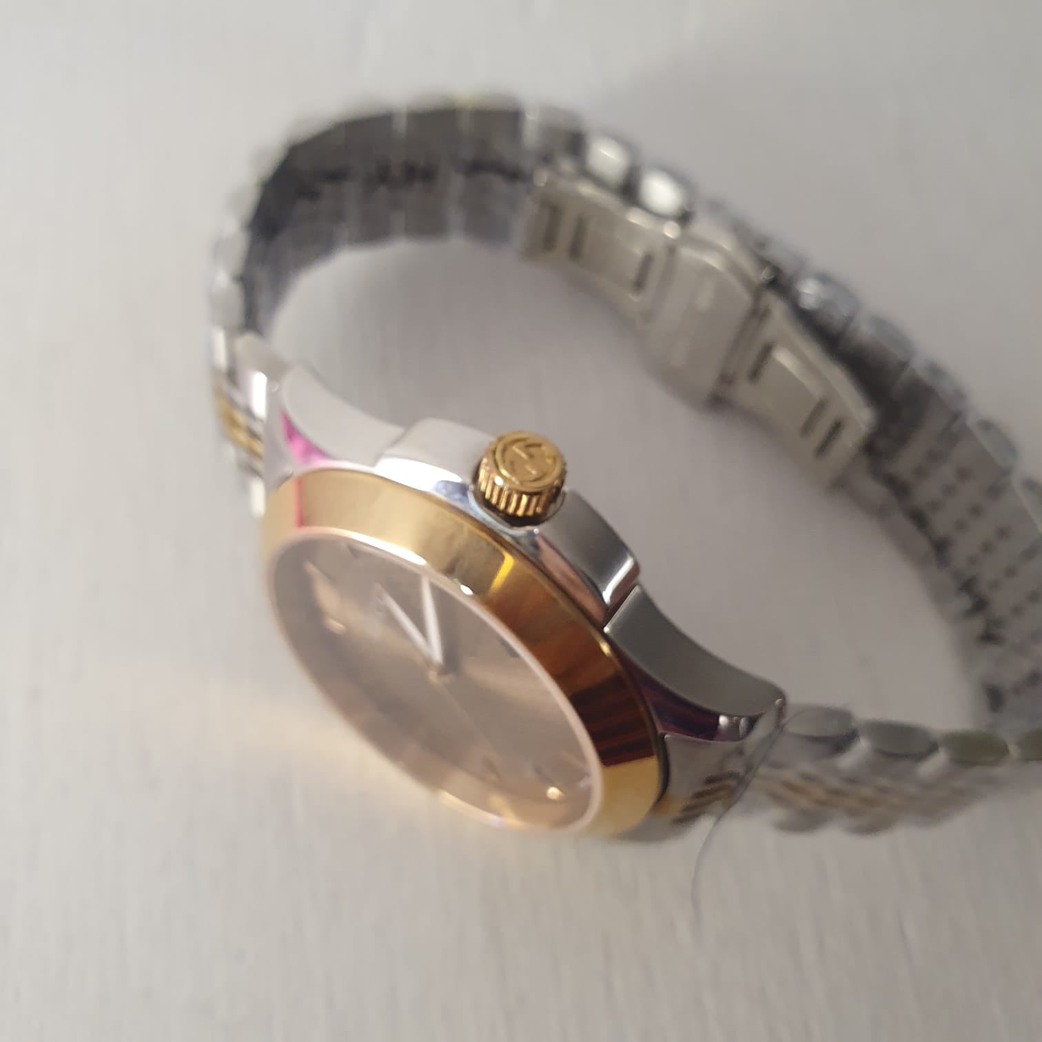 Gucci Mens Watch GRGI-02