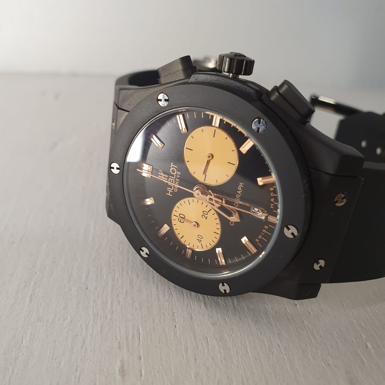 Hublot Geneve Chronograph Men's Watch GRHB-04