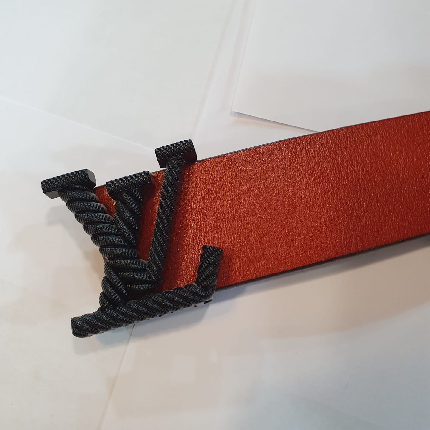 Louis Vuitton Leather Belt GRLV-08
