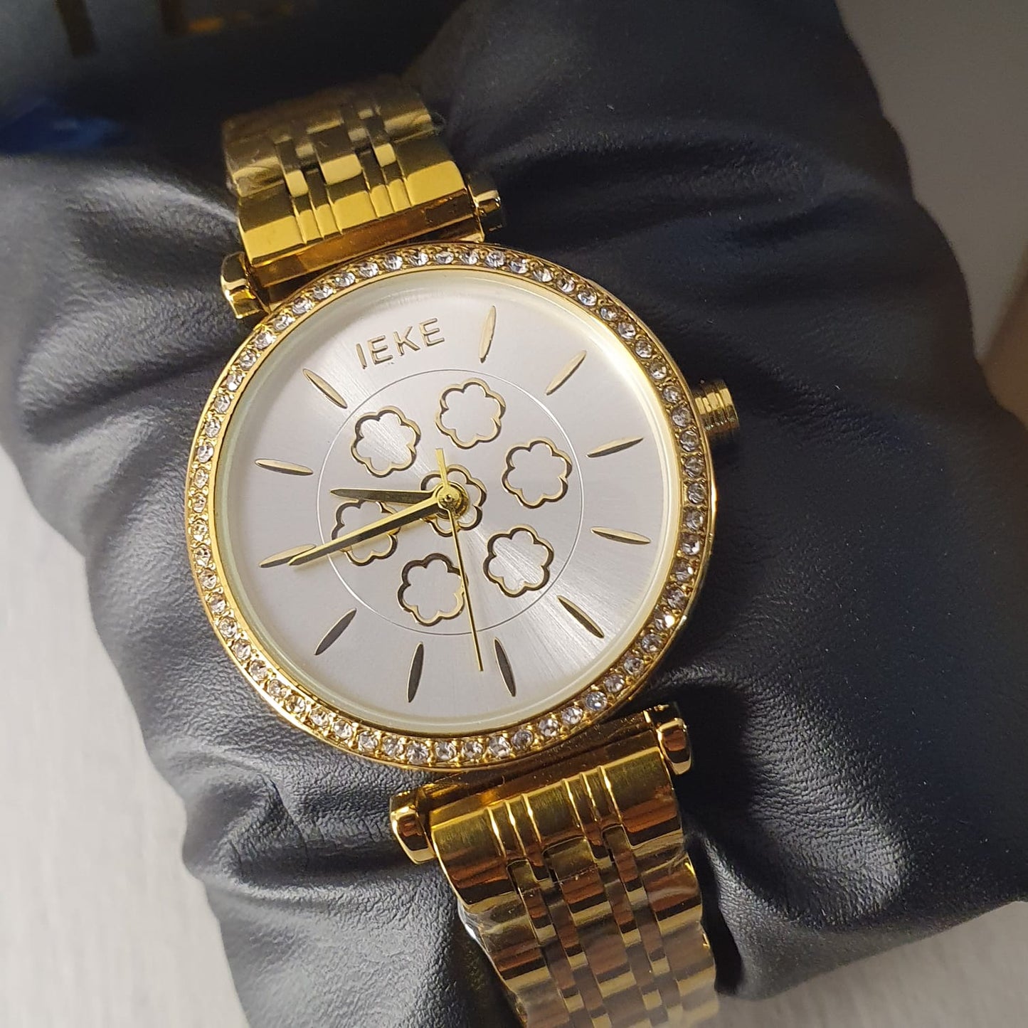Ieke Stainless Steel Analog Watch For Women GRIK-02