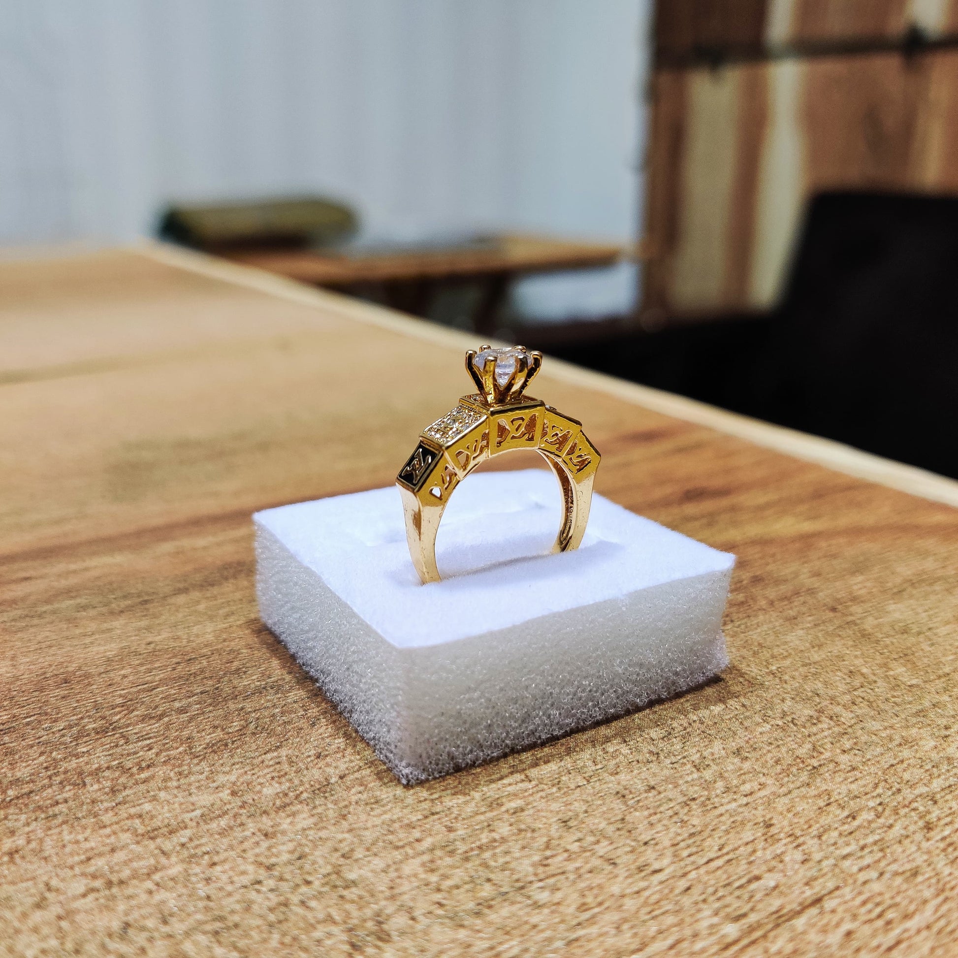 Branded Gold Design Ring For Women Girl Niche Creative Statement