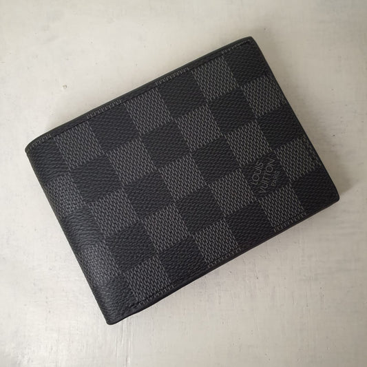 Louis Vuitton Men's Wallet
