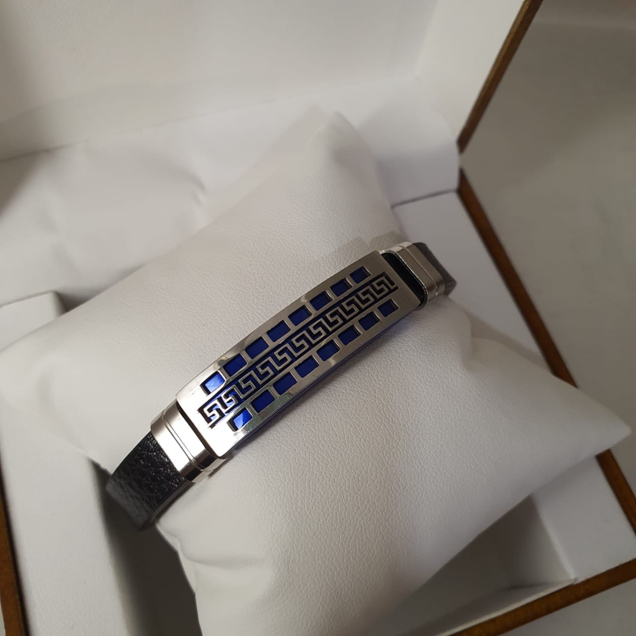 Premium Rubber Men's Bracelet