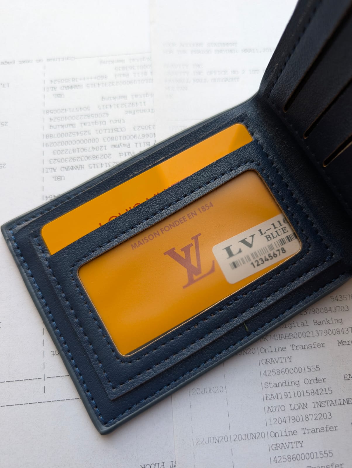 Louis Vuitton Men's Wallet