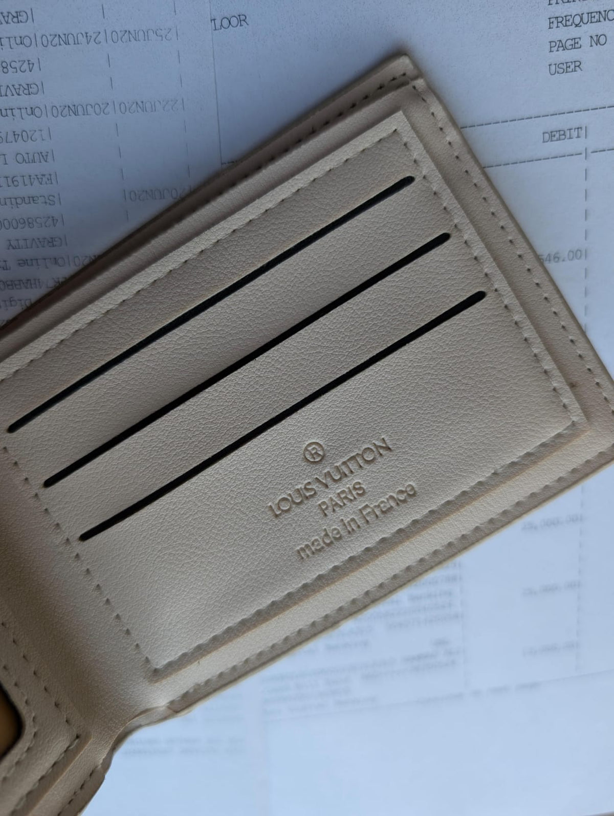 Louis Vuitton Men's Wallet
