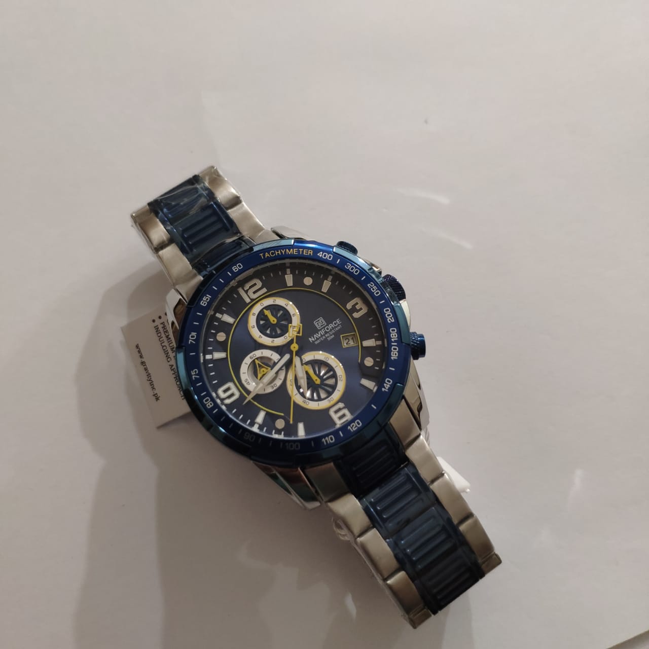 Naviforce NF8020