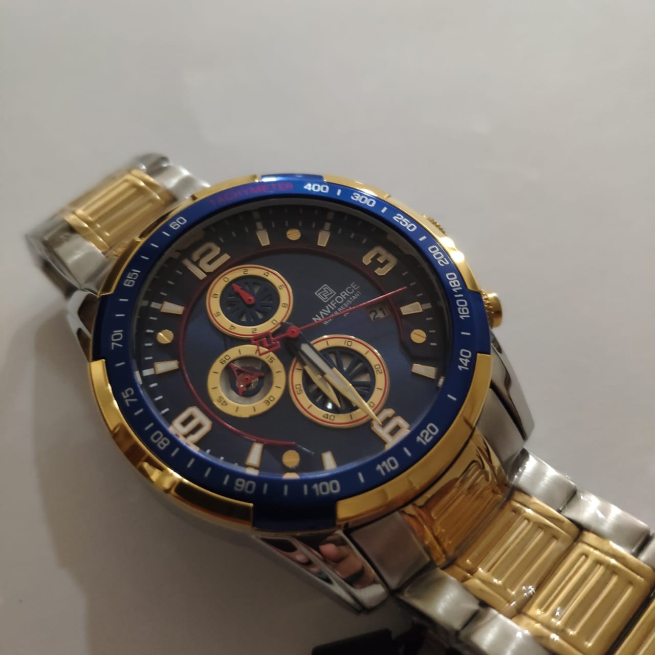 Naviforce NF8020