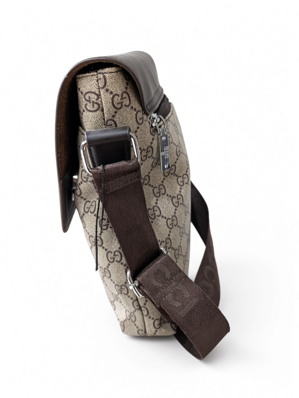 Gucci GG Supreme Canvas Crossbody Bag