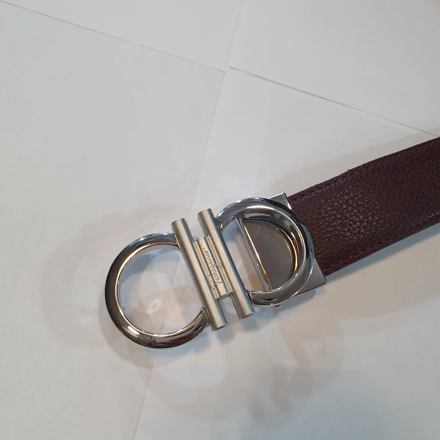 Salvatore Ferragamo Leather Belt GRFR-02