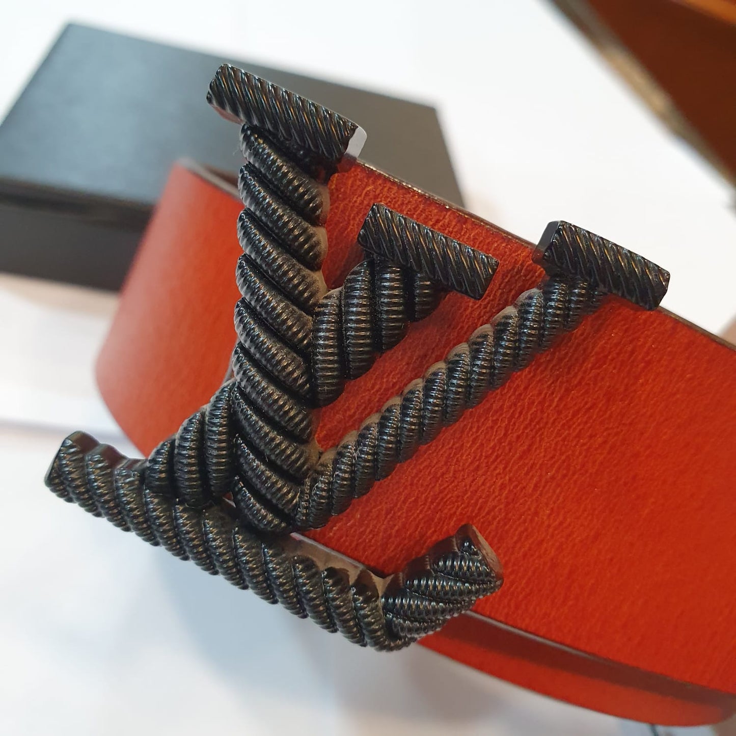 Louis Vuitton Leather Belt GRLV-08