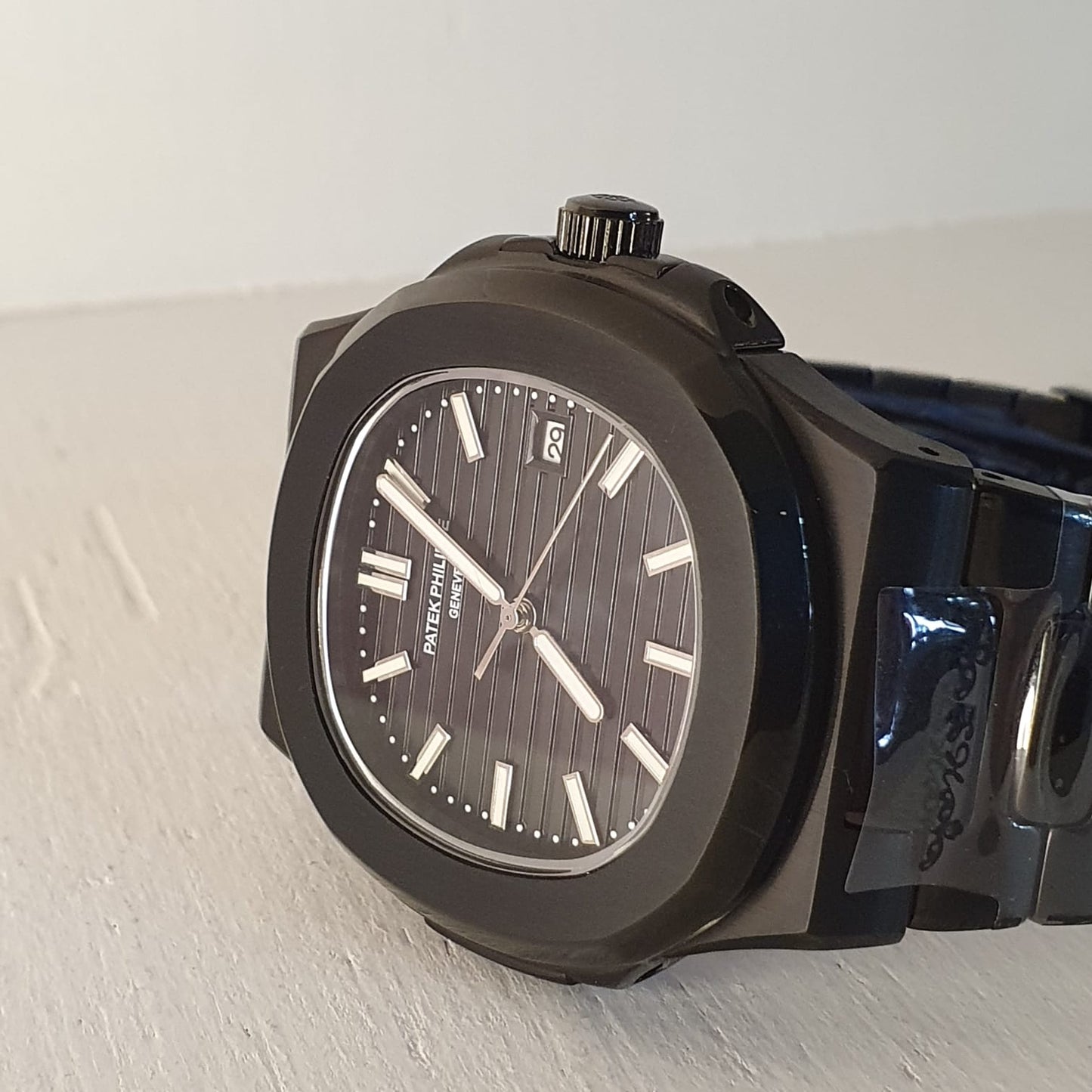 Patek Philippe Nautilus Black Automatic Watch GRPP-01